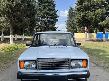 LADA (VAZ) 2107 2004