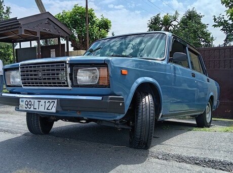 LADA (VAZ) 2107 1999