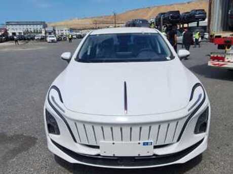Hongqi  2025
