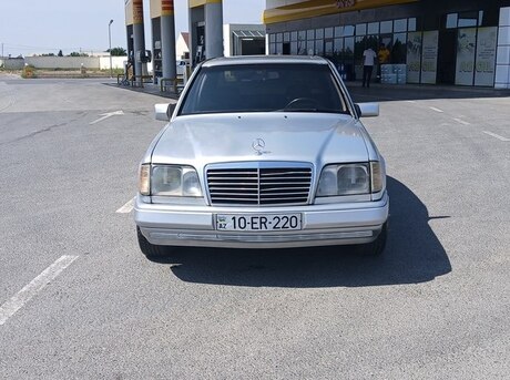 Mercedes E 220 1994