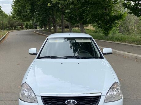 LADA (VAZ) Priora 2013
