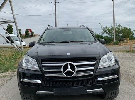 Mercedes GL 500 4MATIC 2011