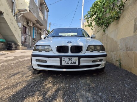 BMW 320 2000