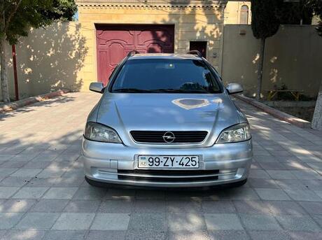 Opel Astra 2000