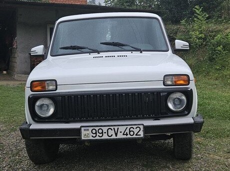 LADA (VAZ) Niva 2015