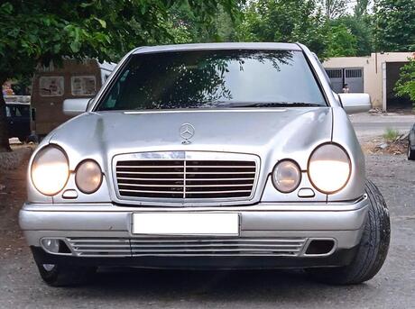 Mercedes E 300 1998