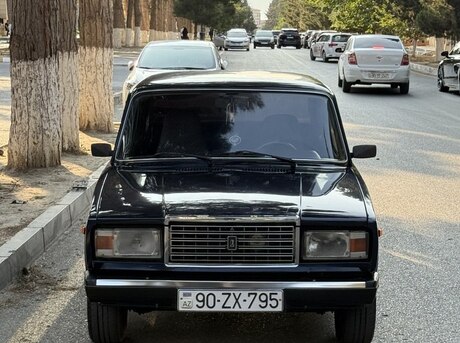 LADA (VAZ) 2107
