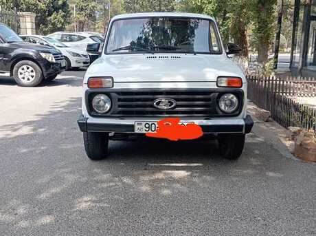 LADA (VAZ) Niva 2012