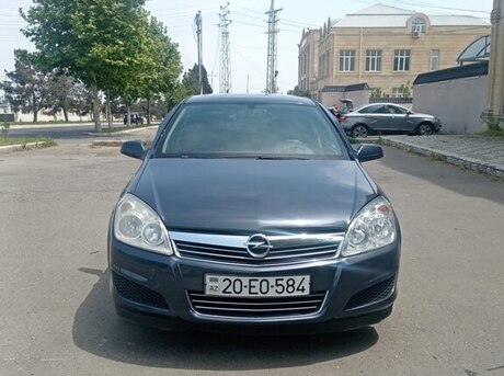 Opel Astra 2008