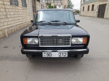 LADA (VAZ) 2107 2010