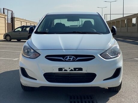 Hyundai Accent 2012