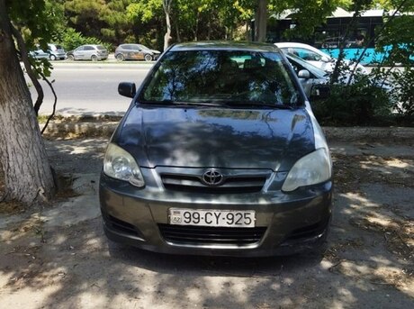 Toyota Corolla 2005