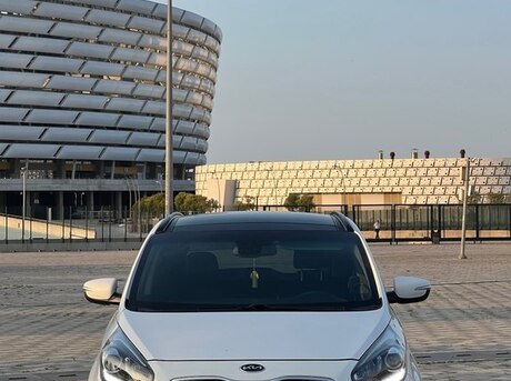 Kia Carens