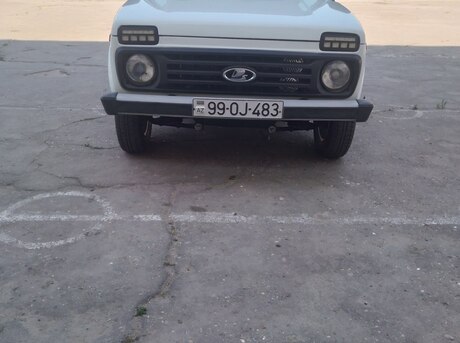 LADA (VAZ) Niva 2013