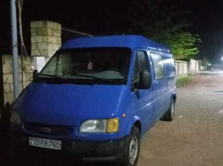 Ford Transit 2000
