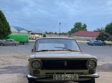 LADA (VAZ) 21011 1981