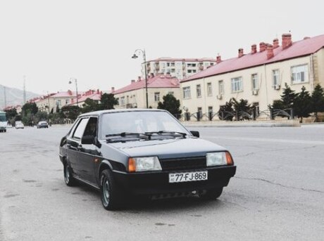 LADA (VAZ) 21099 2003