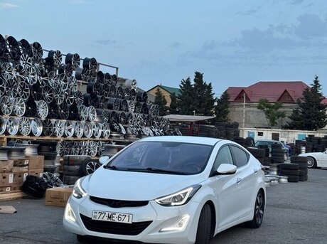 Hyundai Elantra 2015