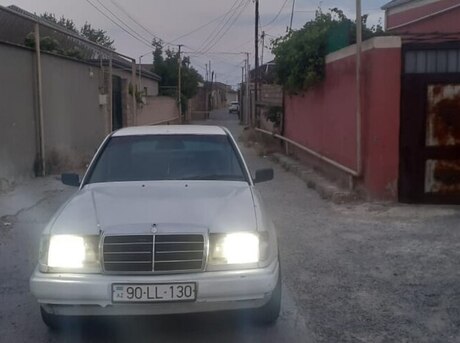 Mercedes E 200 d 1986