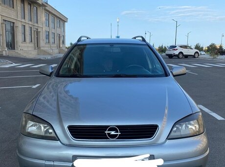 Opel Astra 2000