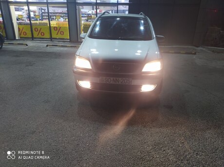Opel Zafira 2002