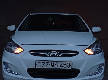 Hyundai Accent