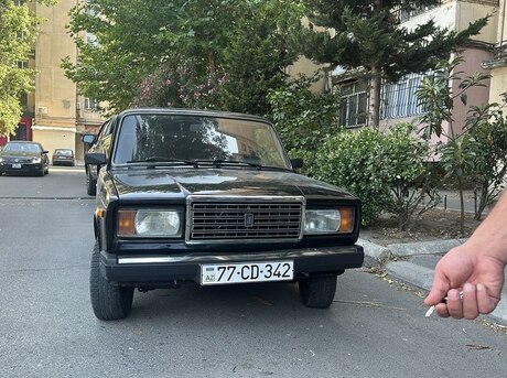 LADA (VAZ) 2107 2010