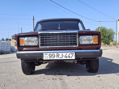 LADA (VAZ) 2107