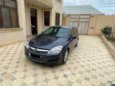 Opel Astra 2007