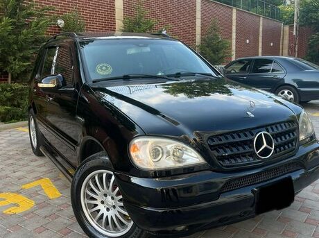 Mercedes ML 320 4MATIC 2001