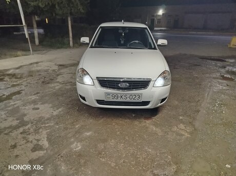 LADA (VAZ) Priora 2013