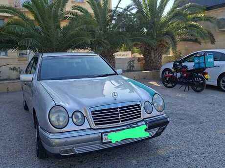 Mercedes E 240 1998