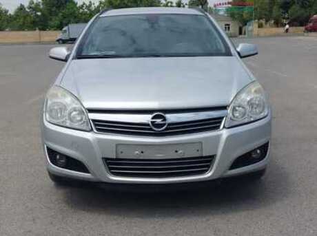 Opel Astra 2009