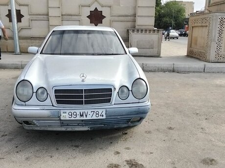 Mercedes E 220 d 1999