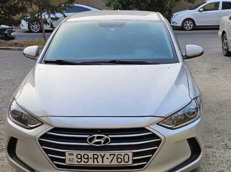 Hyundai Elantra 2016
