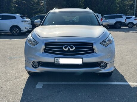 Infiniti FX35 2012