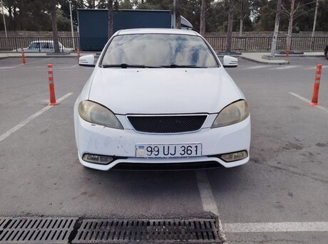 Daewoo Gentra