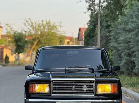 LADA (VAZ) 2107
