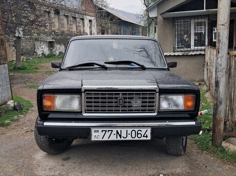LADA (VAZ) 2107
