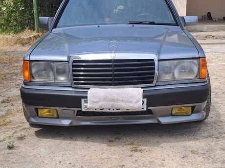 Mercedes 190 1992