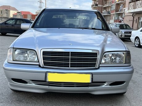 Mercedes C 220 d 2000