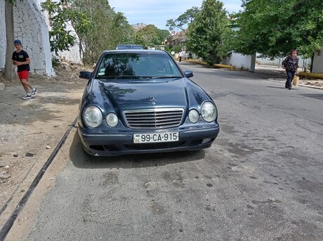 Mercedes E 220 d 2001