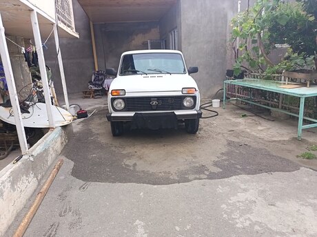 LADA (VAZ) Niva 1992