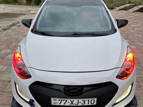 Hyundai i30 2014