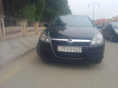 Opel Astra 2004