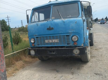 MAZ 5549 1988