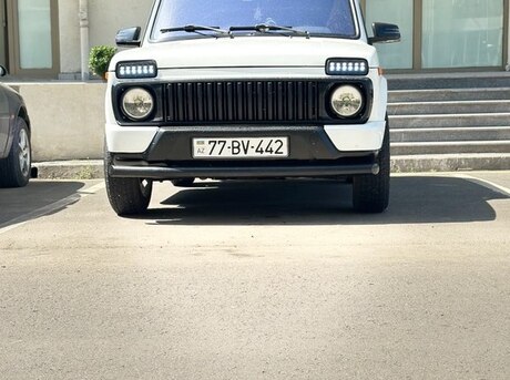 LADA (VAZ) Niva