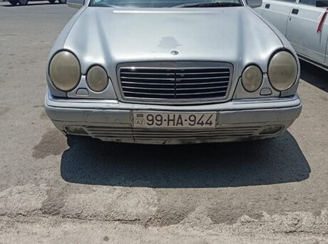 Mercedes E 220 d 1999