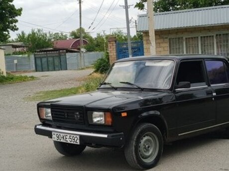 LADA (VAZ) 2107 2010