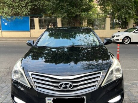 Hyundai Grandeur 2011
